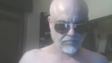 crazy1972 live cam on Cam4