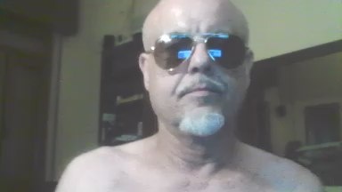 crazy1972 live cam on Cam4
