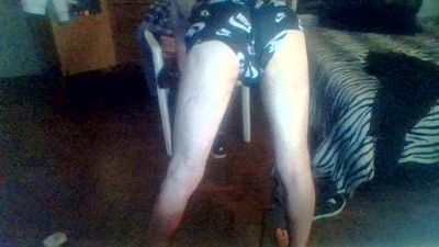 crazyhot18 live cam on Cam4