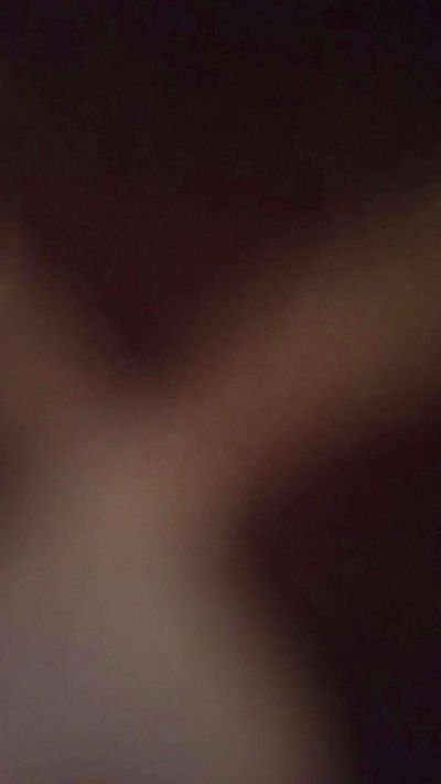 crazyhot18 live cam on Cam4