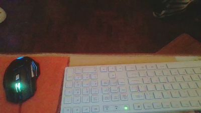 crazyhot18 live cam on Cam4