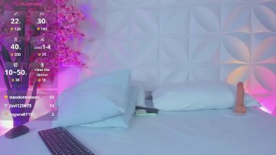 cris_gallardo live cam on Cam4