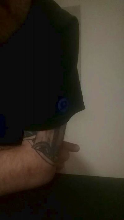crischu1 live cam on Cam4