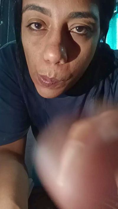 cristal203 live cam on Cam4