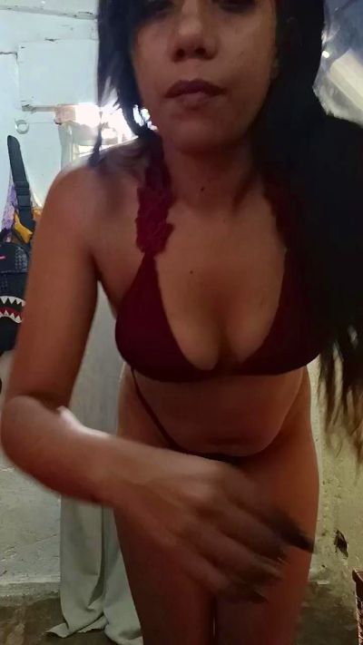 cristal203 live cam on Cam4