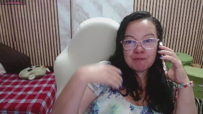 cristaljonnes_ live cam on Cam4