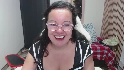 cristaljonnes_ live cam on Cam4