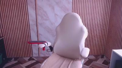 cristaljonnes_ live cam on Cam4