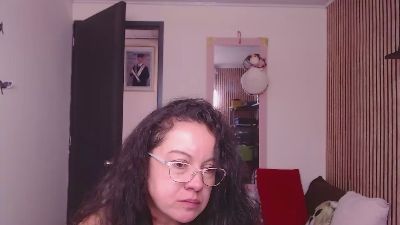 cristaljonnes_ live cam on Cam4