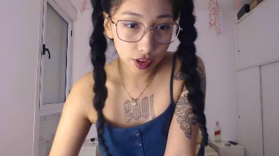 cristalzitaok1 live cam on Cam4