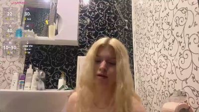 cristevvalue live cam on Cam4