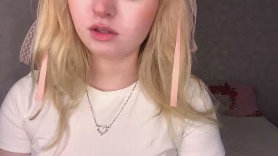 cristevvalue live cam on Cam4
