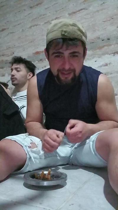 cristianmiemor1 live cam on Cam4