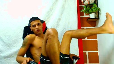 cristiantayron live cam on Cam4