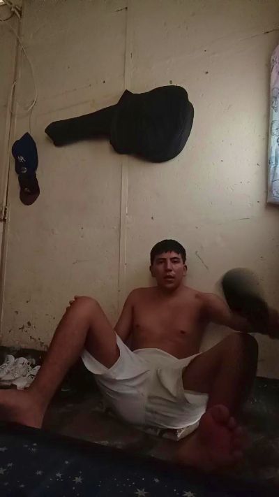 cristopher188 live cam on Cam4