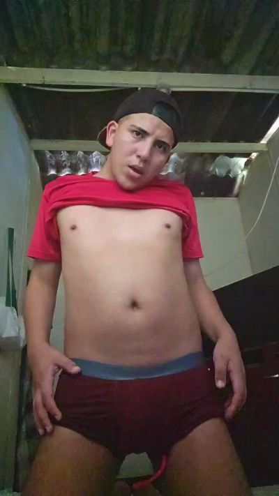 cristopher188 live cam on Cam4