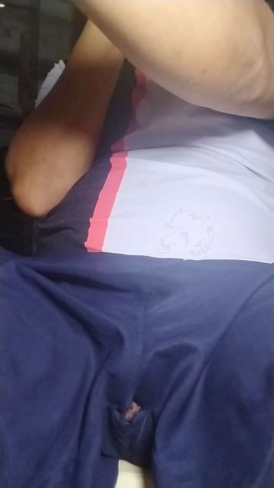 cronos420 live cam on Cam4