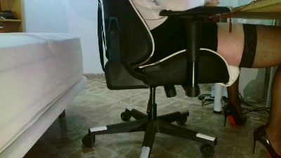 crosscum live cam on Cam4