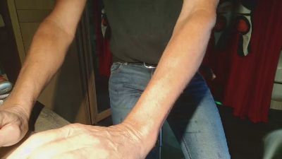 crosserlucky live cam on Cam4