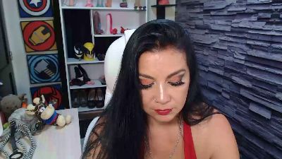 cruela_deviil live cam on Cam4