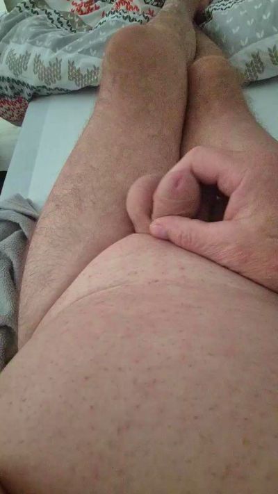 cruso53 live cam on Cam4