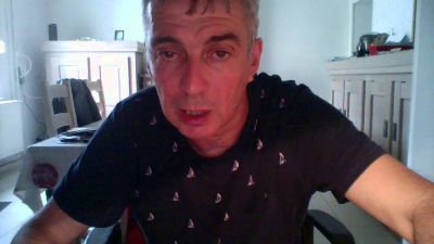 crxman1 live cam on Cam4