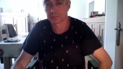 crxman1 live cam on Cam4