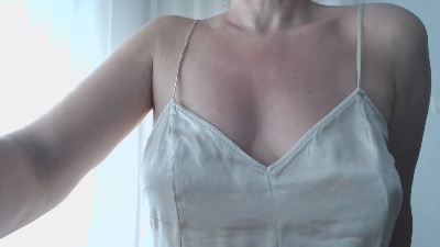 cryspu live cam on Cam4