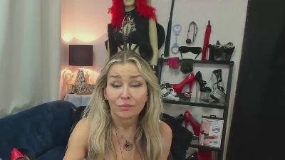 crystal__xxx live cam on Cam4