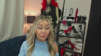 crystal__xxx live cam on Cam4