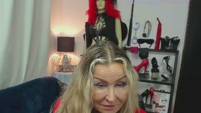 crystal__xxx live cam on Cam4