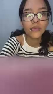 crystilove4 live cam on Cam4