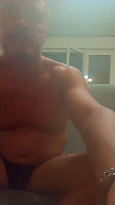 cuban46 live cam on Cam4