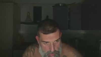 cucinero83 live cam on Cam4