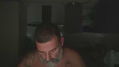 cucinero83 live cam on Cam4