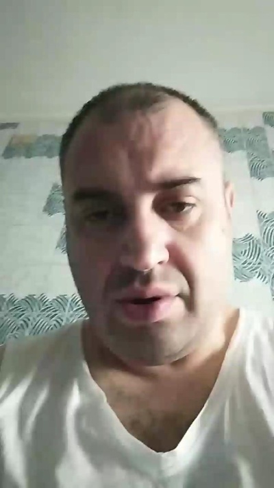 cumincam82 live cam on Cam4