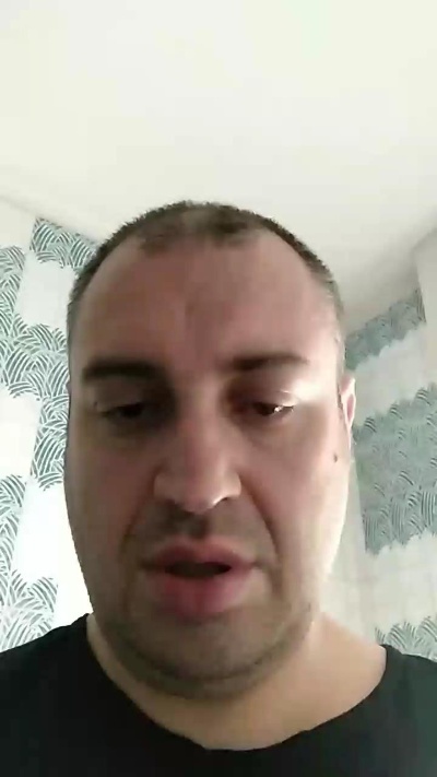 cumincam82 live cam on Cam4