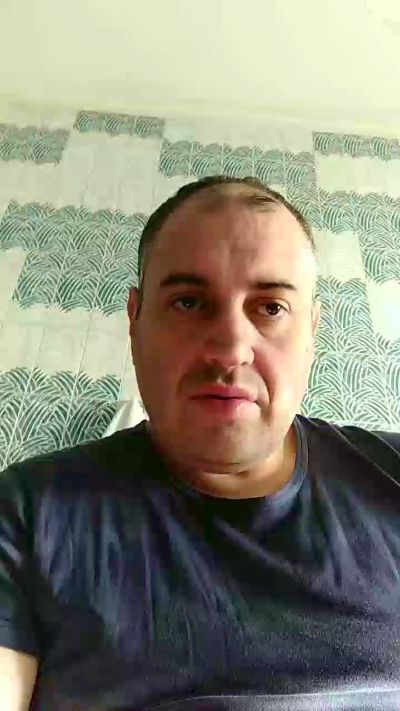 cumincam82 live cam on Cam4