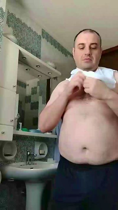 cumincam82 live cam on Cam4