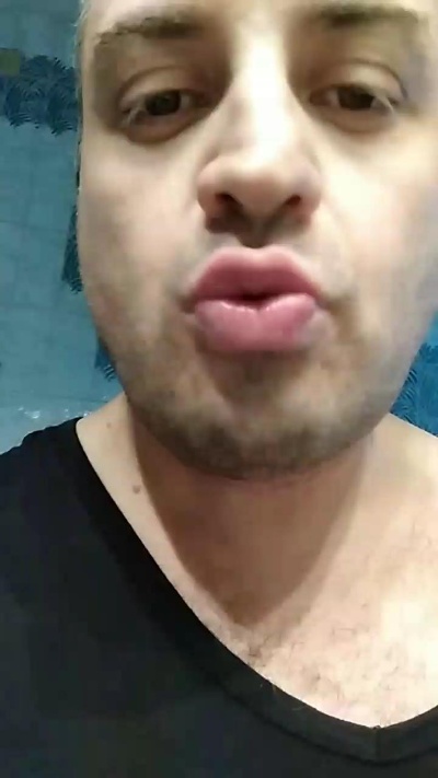 cumincam82 live cam on Cam4