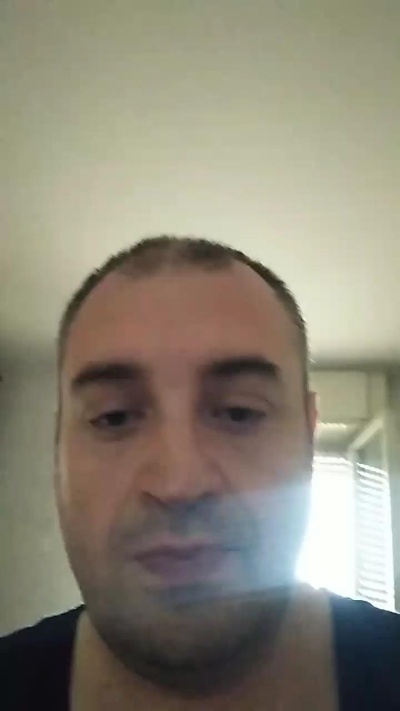 cumincam82 live cam on Cam4