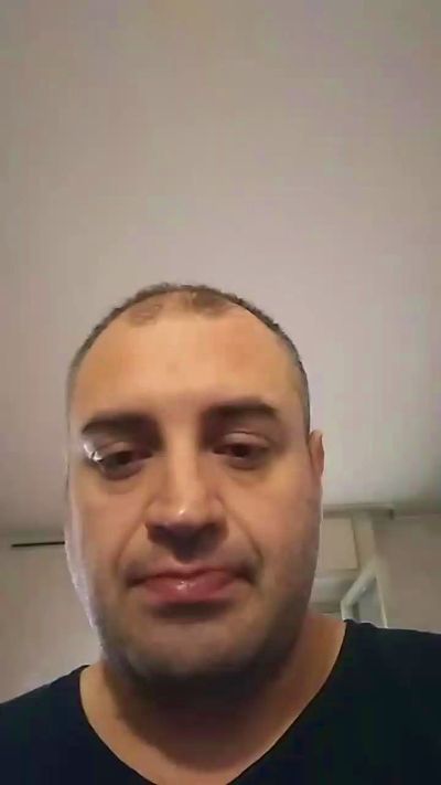 cumincam82 live cam on Cam4