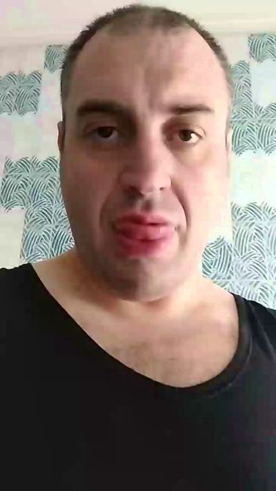 cumincam82 live cam on Cam4