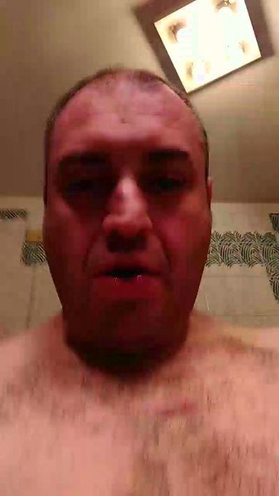 cumincam82 live cam on Cam4