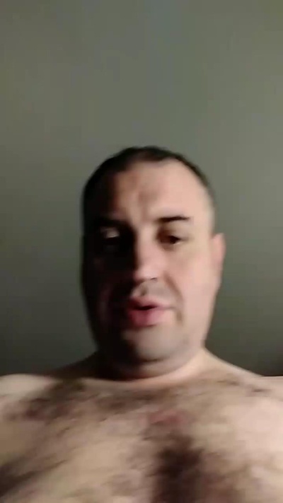 cumincam82 live cam on Cam4