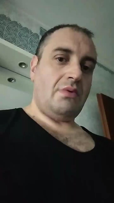 cumincam82 live cam on Cam4