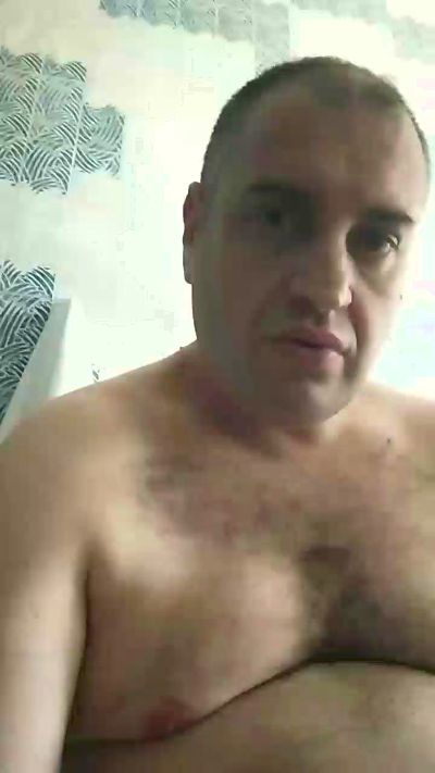 cumincam82 live cam on Cam4