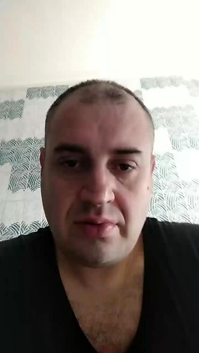 cumincam82 live cam on Cam4