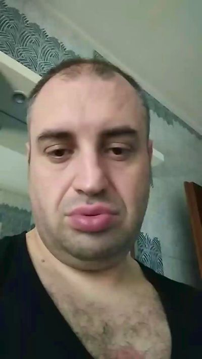 cumincam82 live cam on Cam4