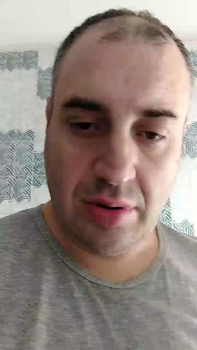cumincam82 live cam on Cam4